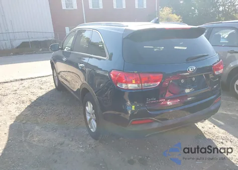 2017 Kia Sorento 2.4L Lx from USA, damaged, VIN 5XYPGDA36HG303882